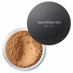 Clinique Winkel 28 BareMinerals Matte Foundation SPF15 Neutral Tan 21